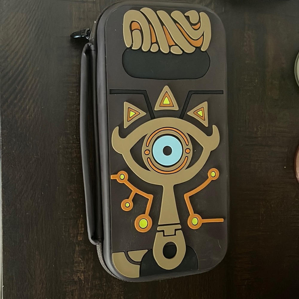 The legend of Zelda Nintendo switch case